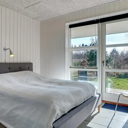 Berta - 300m From The Sea By Interhome * Hals